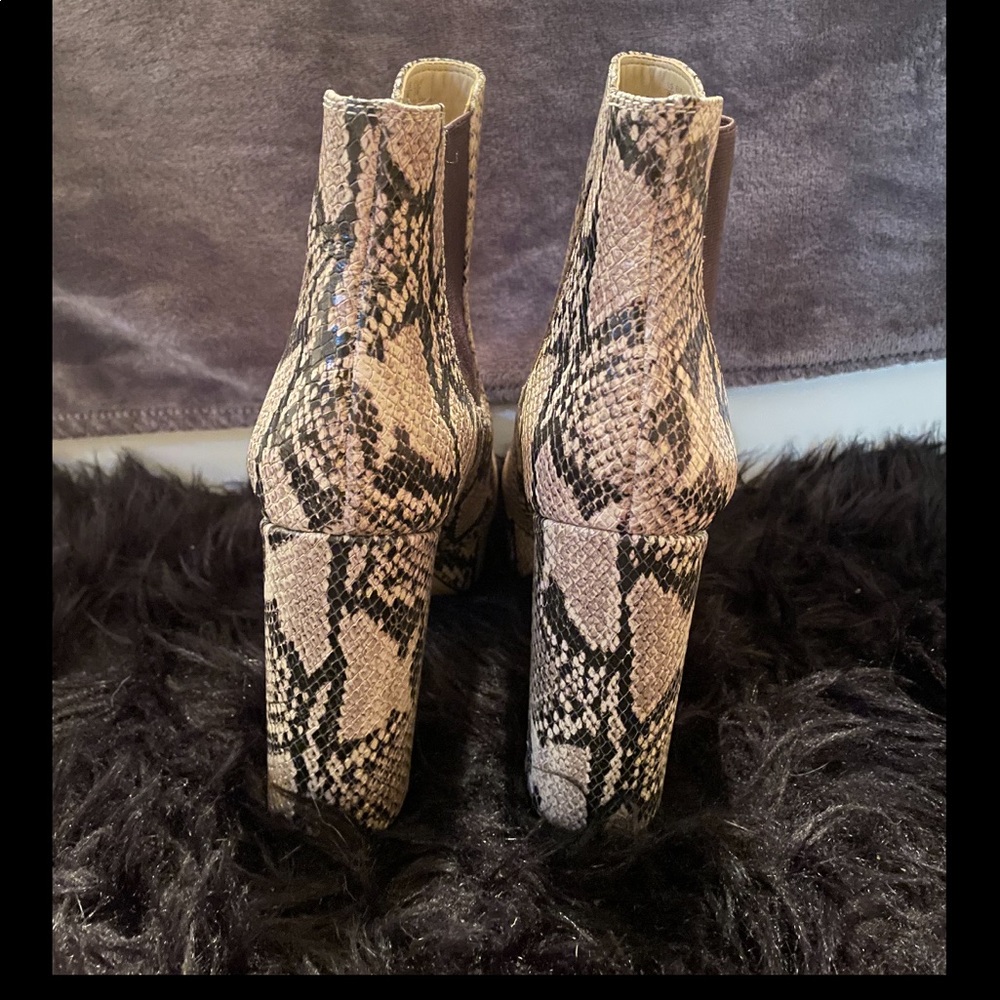 Sam Edelman Bootie - Picture 3 of 4